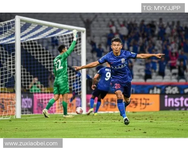 于汉超精彩进球助力上海申花赢得关键比赛展现球队强大实力