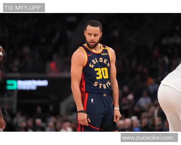 勇士队主教练透露球队战术变化,将选手轮换策略作为本赛季的关键 勇士队主教练透露球队战术变化,将选手轮换策略作为本赛季的关键